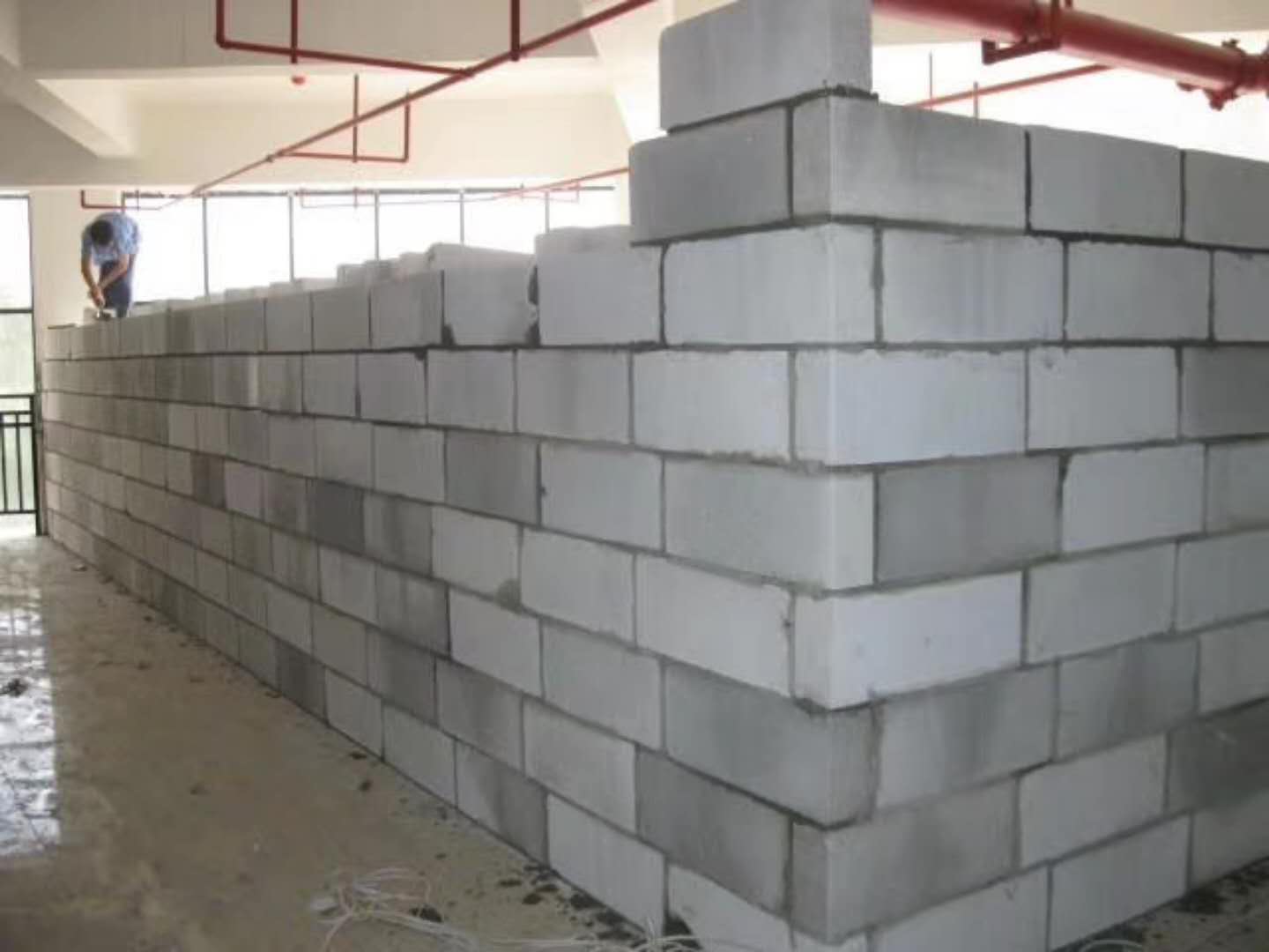 晋源蒸压加气混凝土砌块承重墙静力和抗震性能的研究